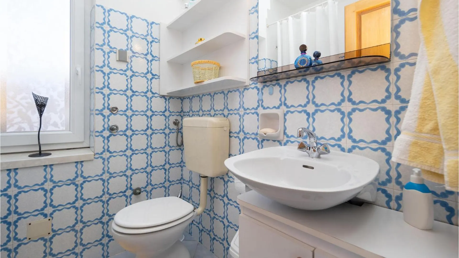 Amazing Apartment In Novi Vinodolski With Wifi