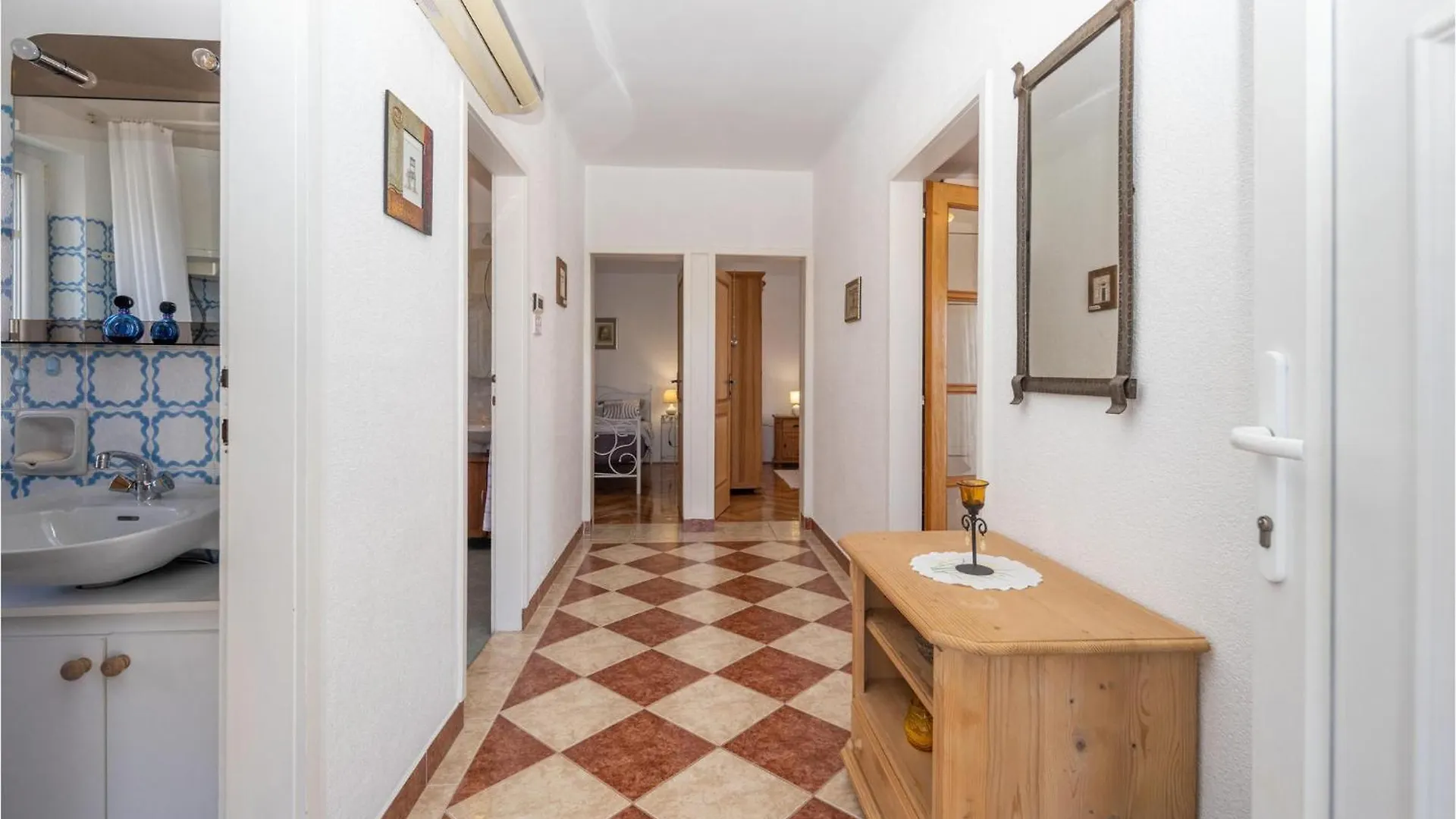 Amazing Apartment In Novi Vinodolski With Wifi